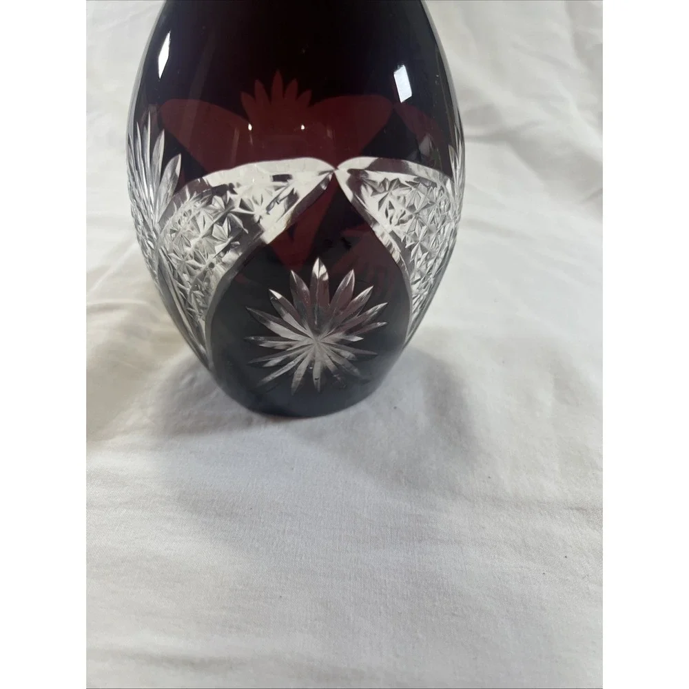 Beautiful Bohemian Ruby Red Cut to Clear Crystal‎ Vase – Hand Cut Floral Design